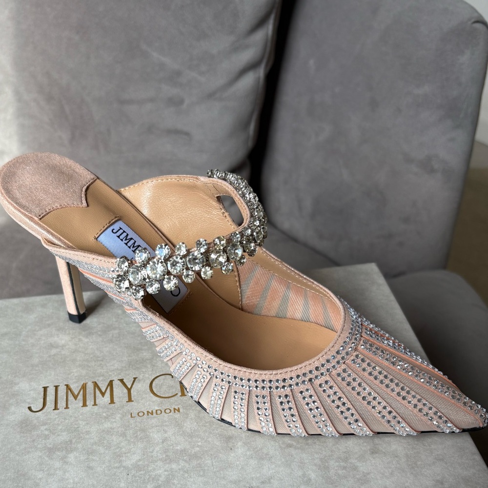 Saeda Bing 100 Crystal-Embellished Pointed-Toe Mule (champagne/rose)